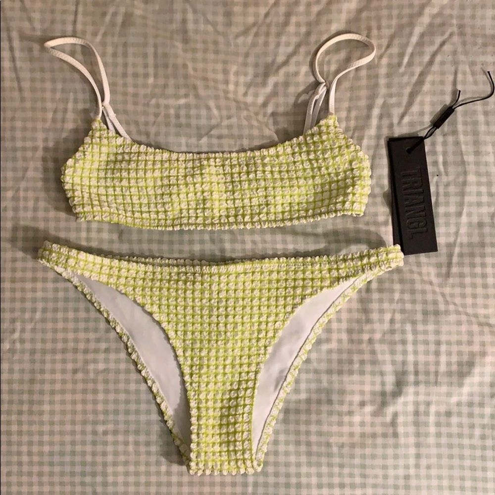 RESERVED Triangl Summer